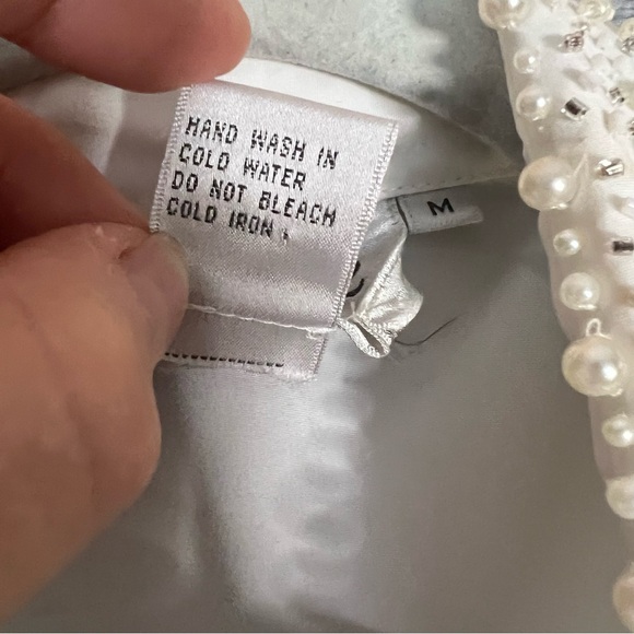 Vintage White Pearl Embellished Collar Sheer Long Sleeve Button Up Size Medium - Picture 16 of 16